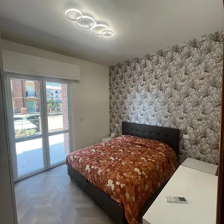 Apartamento Con Terrazzo Vista Mare *