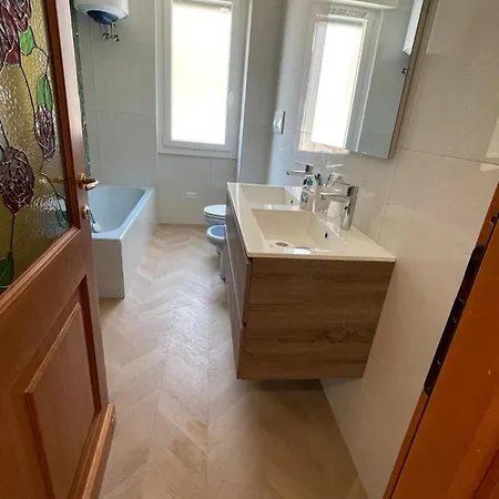 Daire Con Terrazzo Vista Mare *