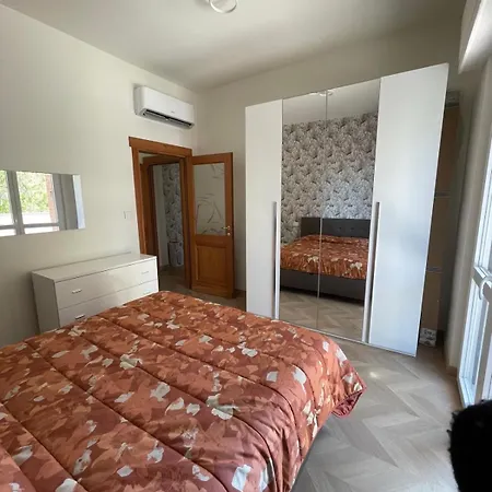 Con Terrazzo Vista Mare Daire *