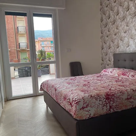 Con Terrazzo Vista Mare Apartamento Marina dʼAndora