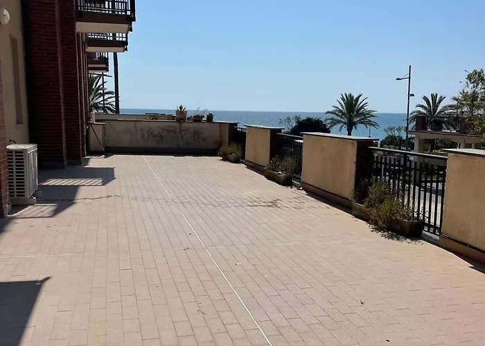 Con Terrazzo Vista Mare Daire